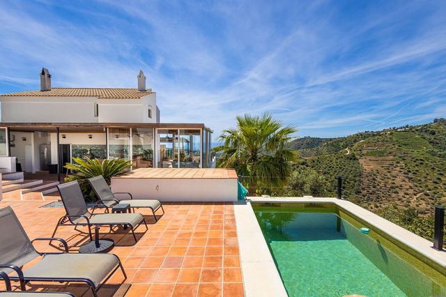 7 chambre Villa/Maison à vendre à Cómpeta avec piscine garage - 1 285 000 € (Ref: 10128774)