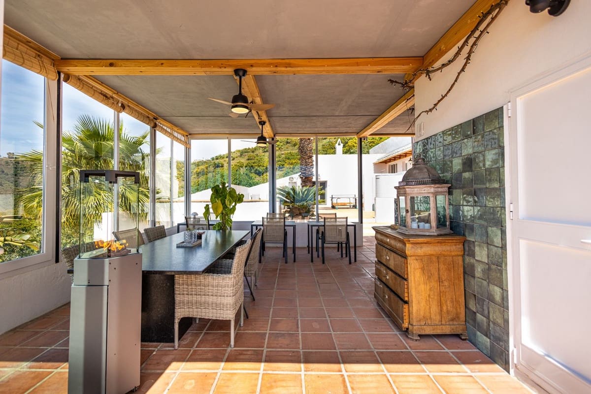 7 chambre Villa/Maison à vendre à Competa avec piscine garage - 1 285 000 € (Ref: 10128774)