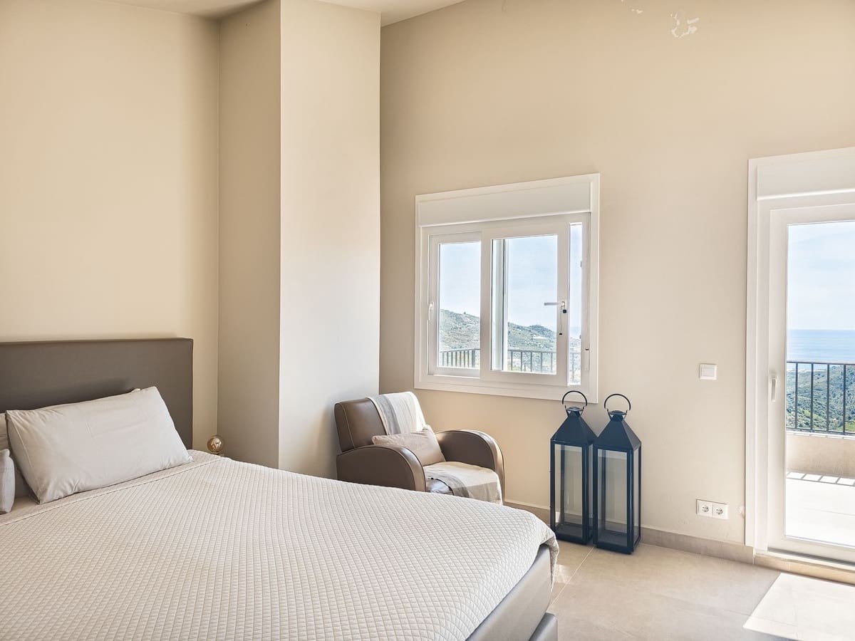 7 chambre Villa/Maison à vendre à Competa avec piscine garage - 1 285 000 € (Ref: 10128774)