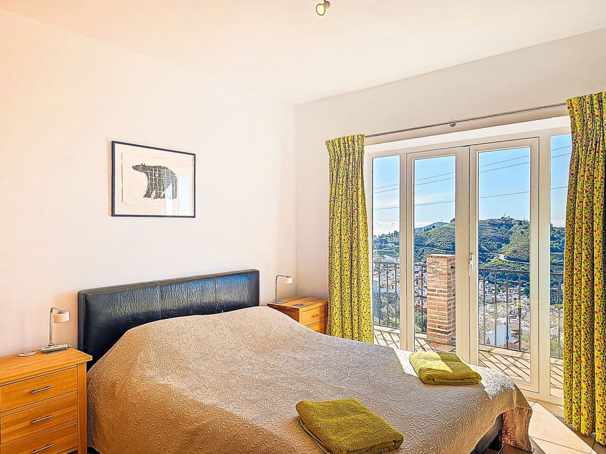 5 chambre Villa/Maison à vendre à Competa avec piscine garage - 575 000 € (Ref: 10128779)