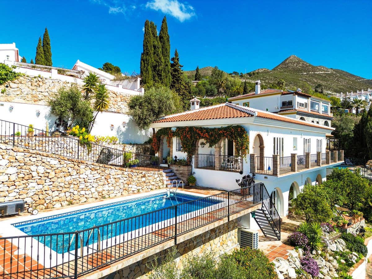 5 chambre Villa/Maison à vendre à Competa avec piscine garage - 575 000 € (Ref: 10128779)