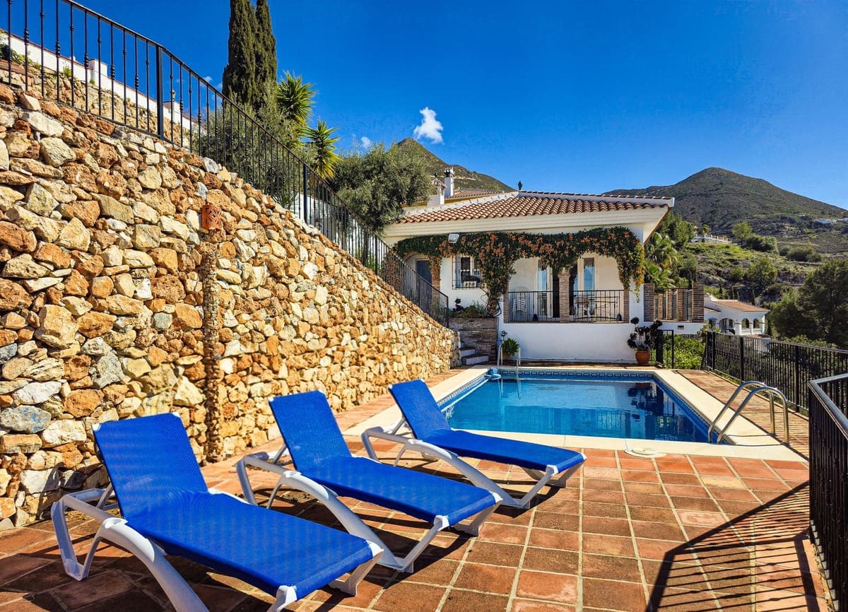 5 chambre Villa/Maison à vendre à Competa avec piscine garage - 575 000 € (Ref: 10128779)