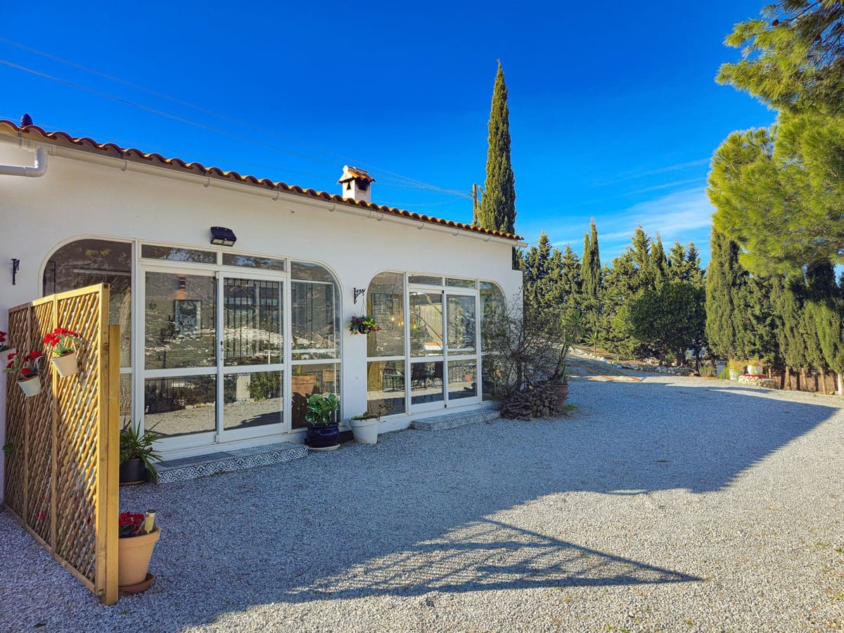 3 sypialnia Willa na sprzedaż w Competa z garażem - 339 000 € (Ref: 10128780)