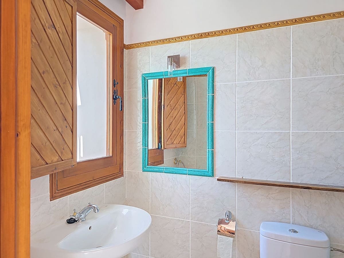4 soverom Villa til salgs i Sedella med svømmebasseng garasje - € 499 000 (Ref: 10128785)