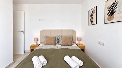 2 soveværelse Lejlighed til salg i Torrevieja med swimmingpool garage - € 399.000 (Ref: 10128979)