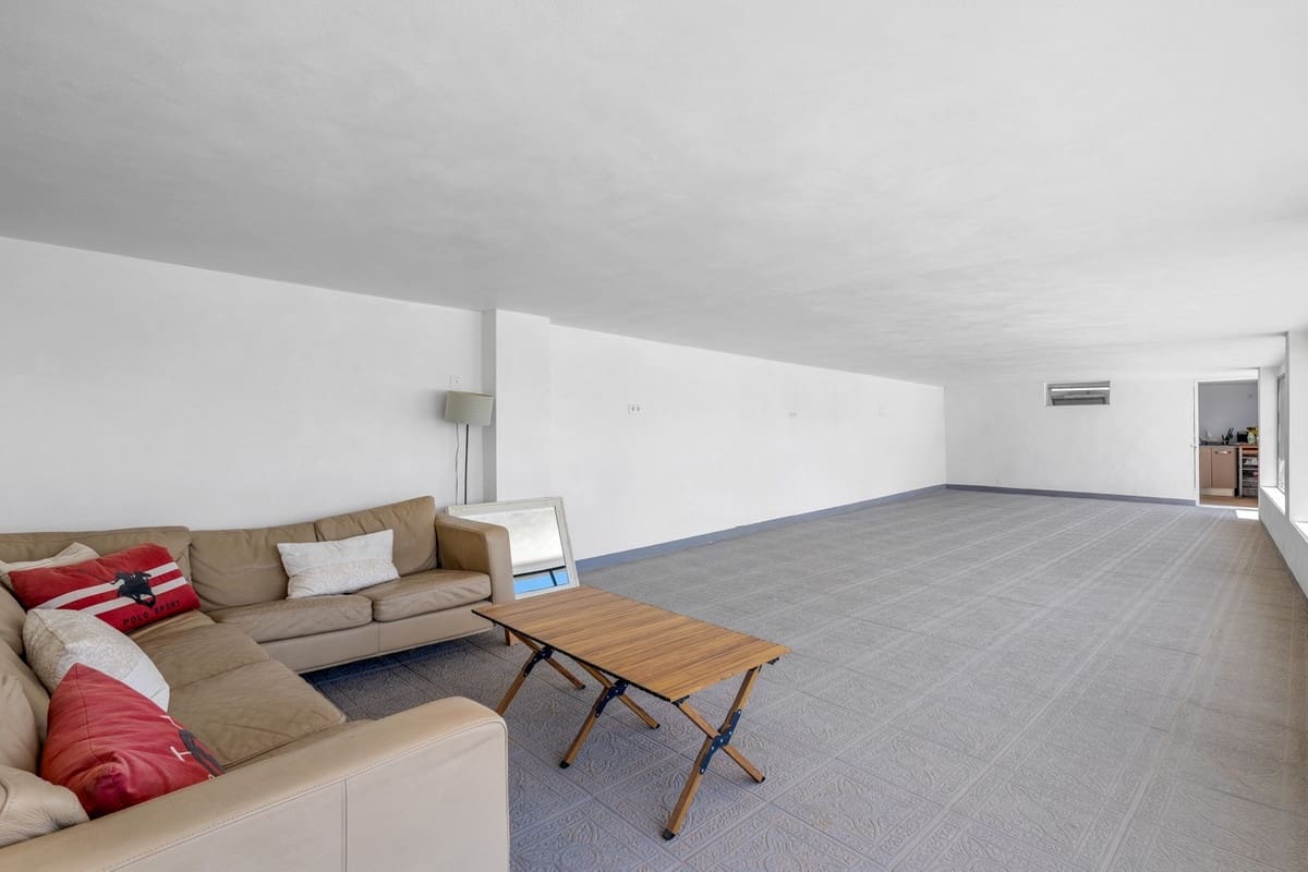 8 chambre Finca/Maison de Campagne à vendre à Los Montesinos avec piscine - 1 100 000 € (Ref: 10133877)