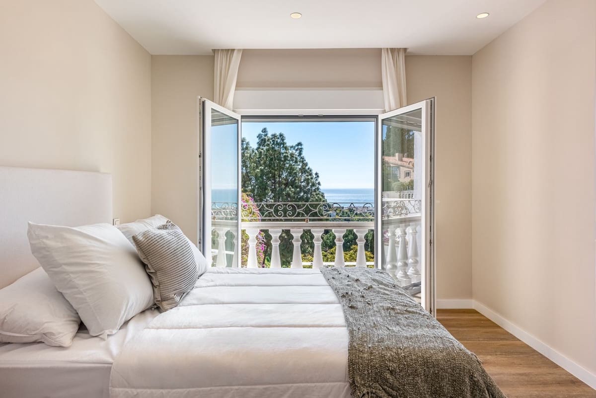 5 slaapkamer Villa te koop in Marbella met zwembad garage - € 2.095.000 (Ref: 10133898)