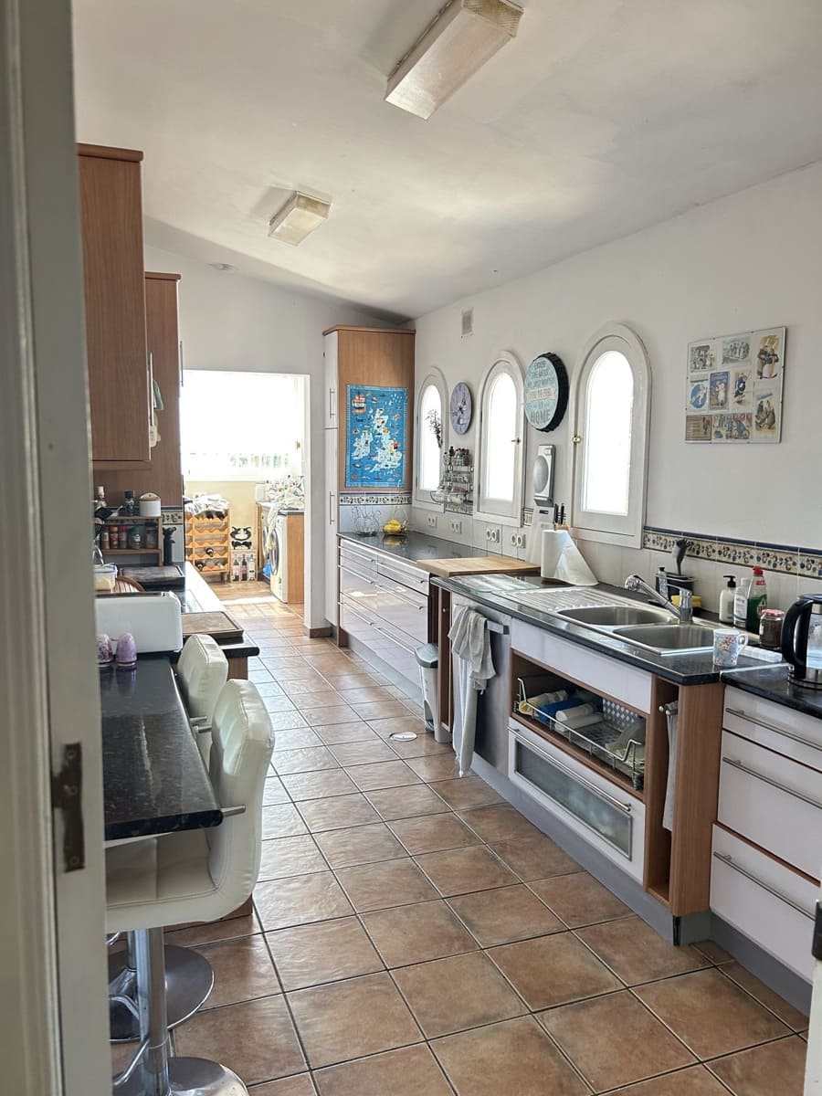 3 quarto Moradia para venda em Fuengirola com piscina garagem - 995 000 € (Ref: 10133899)
