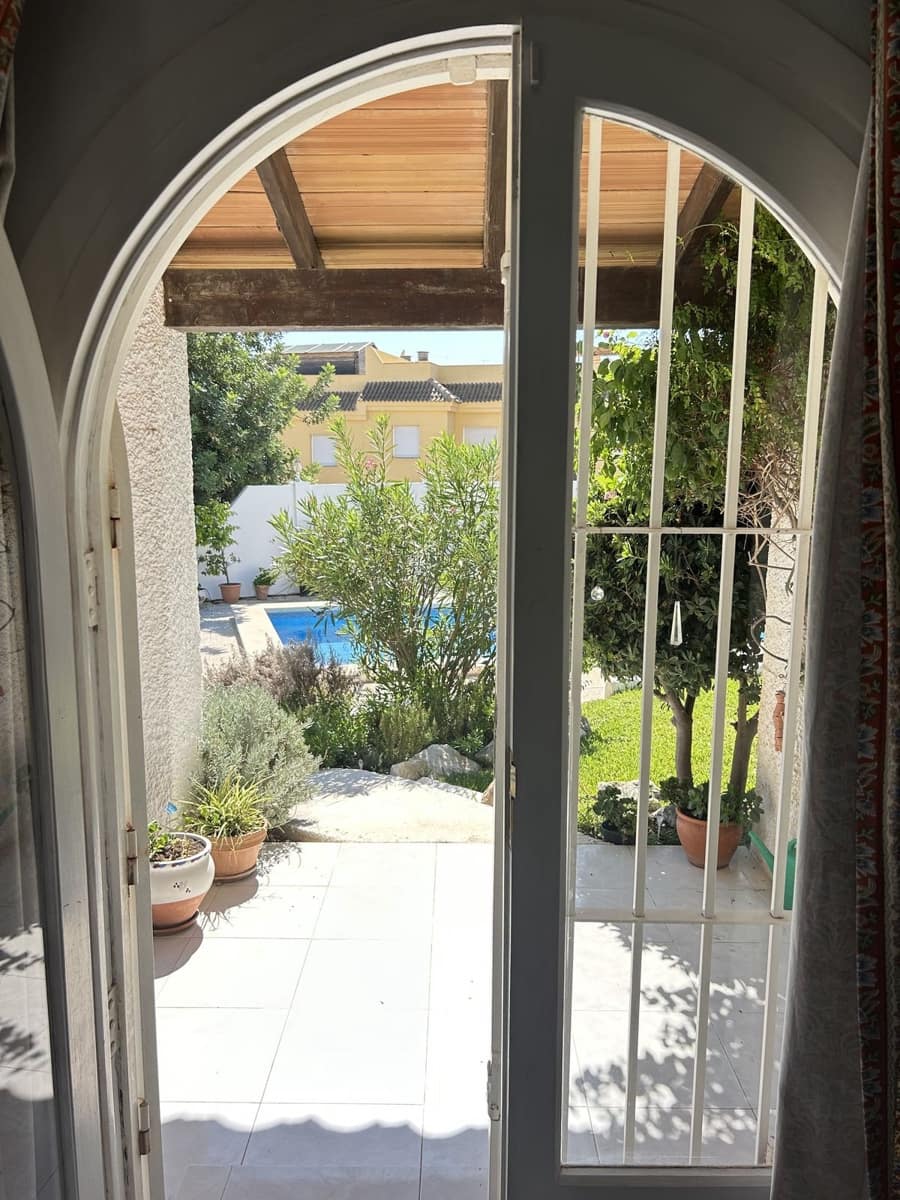 3 quarto Moradia para venda em Fuengirola com piscina garagem - 995 000 € (Ref: 10133899)