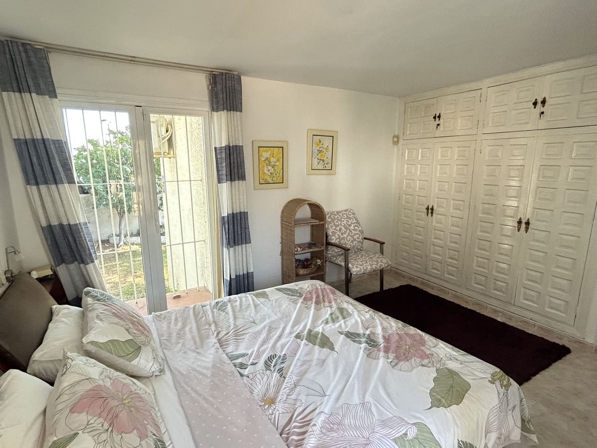 3 quarto Moradia para venda em Fuengirola com piscina garagem - 995 000 € (Ref: 10133899)