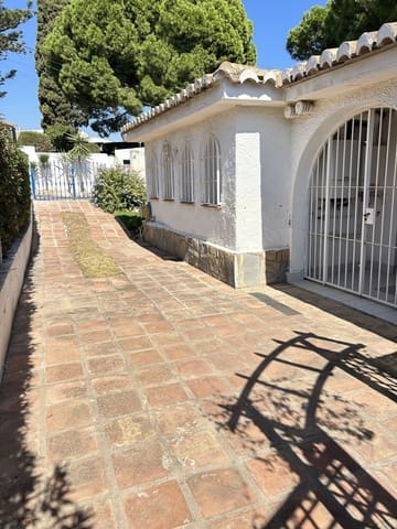 3 quarto Moradia para venda em Torreblanca, Fuengirola com piscina garagem - 995 000 € (Ref: 10133899)