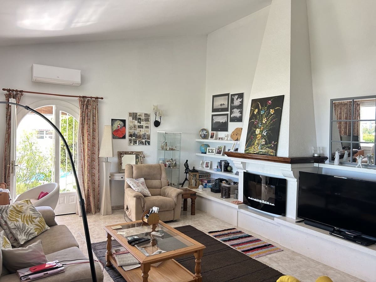 3 quarto Moradia para venda em Fuengirola com piscina garagem - 995 000 € (Ref: 10133899)