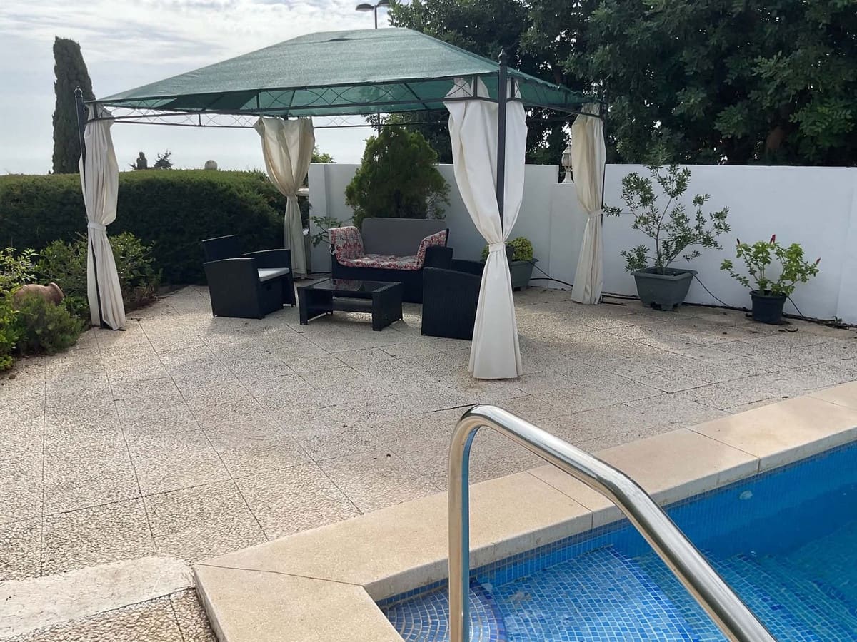 3 quarto Moradia para venda em Fuengirola com piscina garagem - 995 000 € (Ref: 10133899)