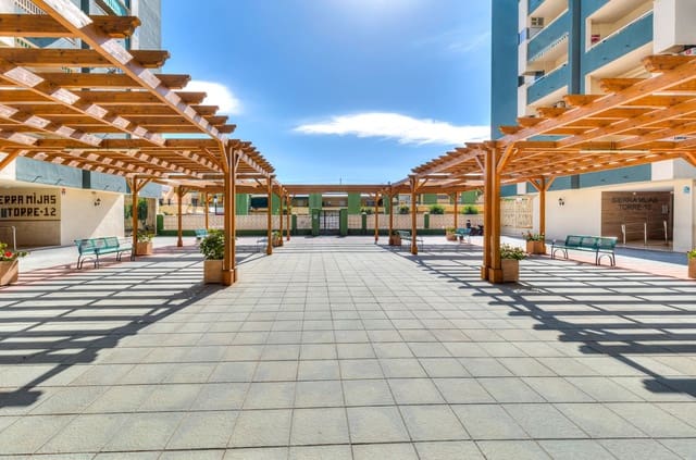 3 soveværelse Lejlighed til salg i Los Boliches , Fuengirola med swimmingpool garage - € 449.000 (Ref: 10133921)