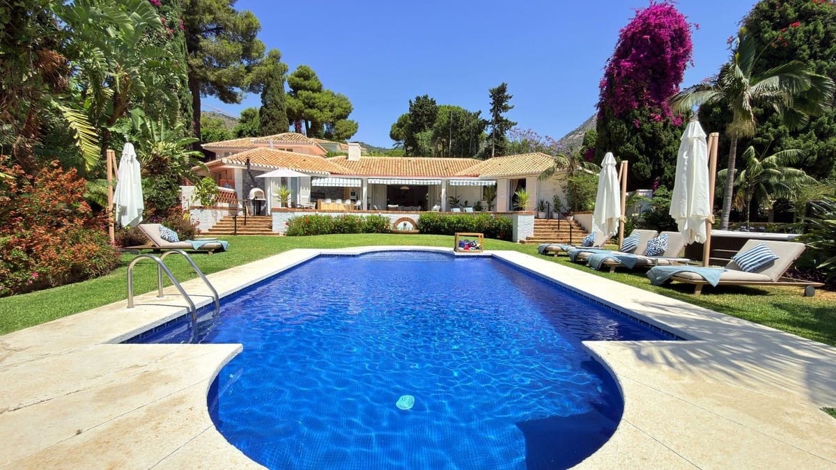5 soveværelse Villa til salg i Benalmadena med swimmingpool garage - € 1.895.000 (Ref: 10133944)