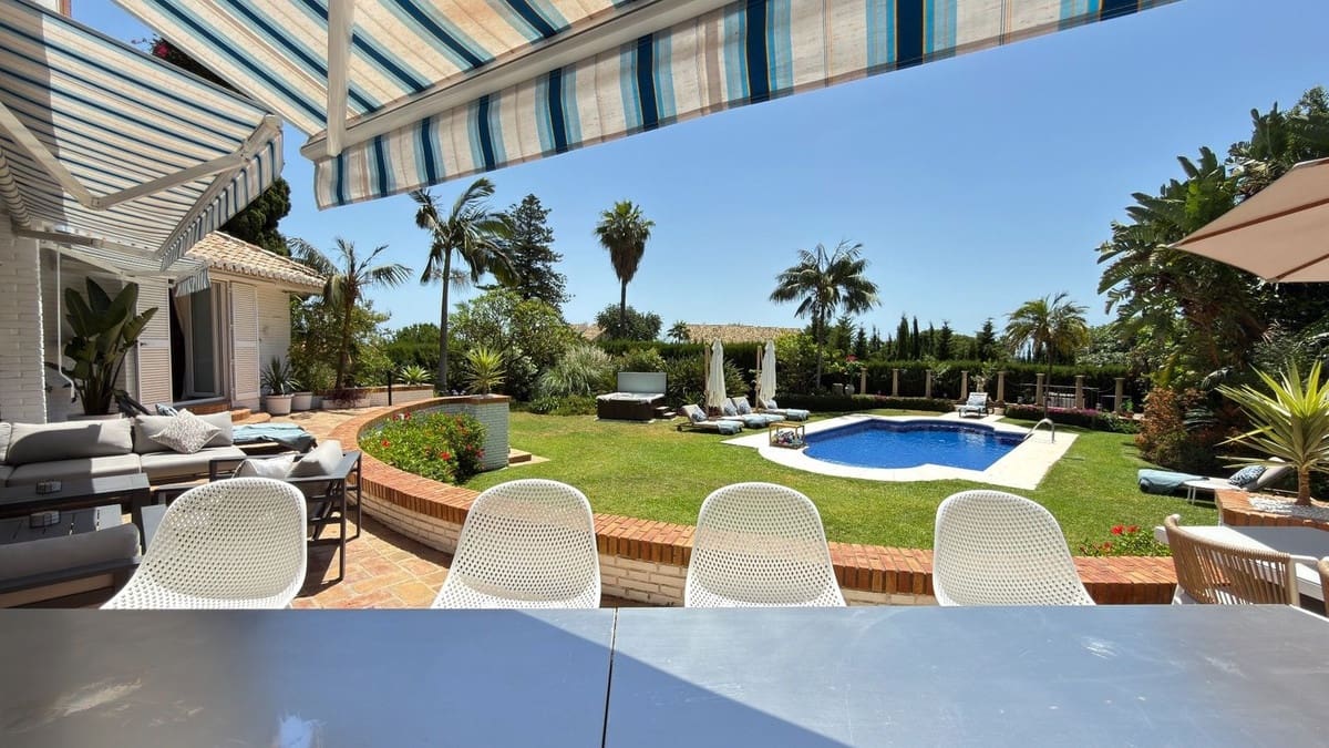 5 soveværelse Villa til salg i Benalmadena med swimmingpool garage - € 1.895.000 (Ref: 10133944)