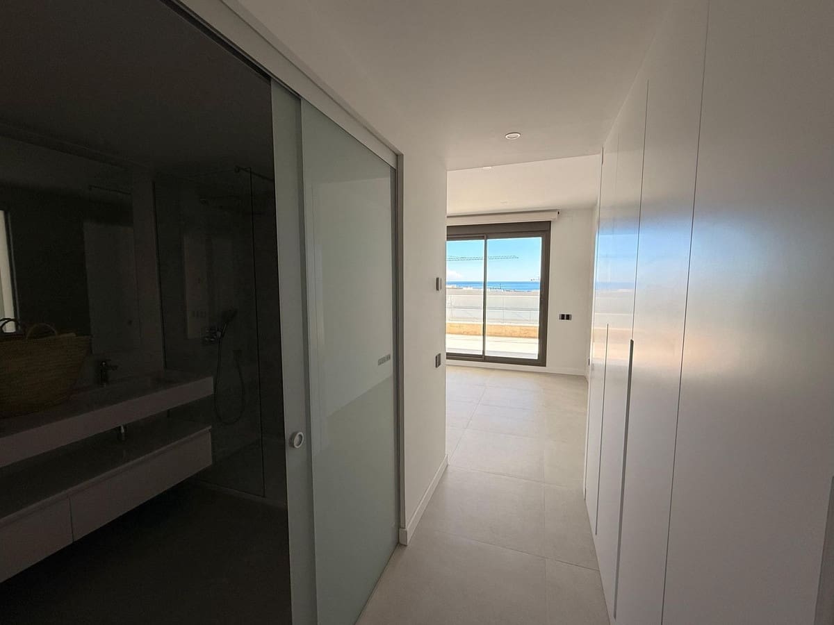 3 chambre Appartement à vendre à Estepona avec piscine garage - 940 000 € (Ref: 10133945)