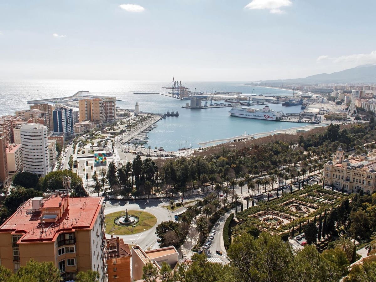 Apartamento de 3 habitaciones en Málaga ciudad en venta con garaje - 649.900 € (Ref: 10133947)