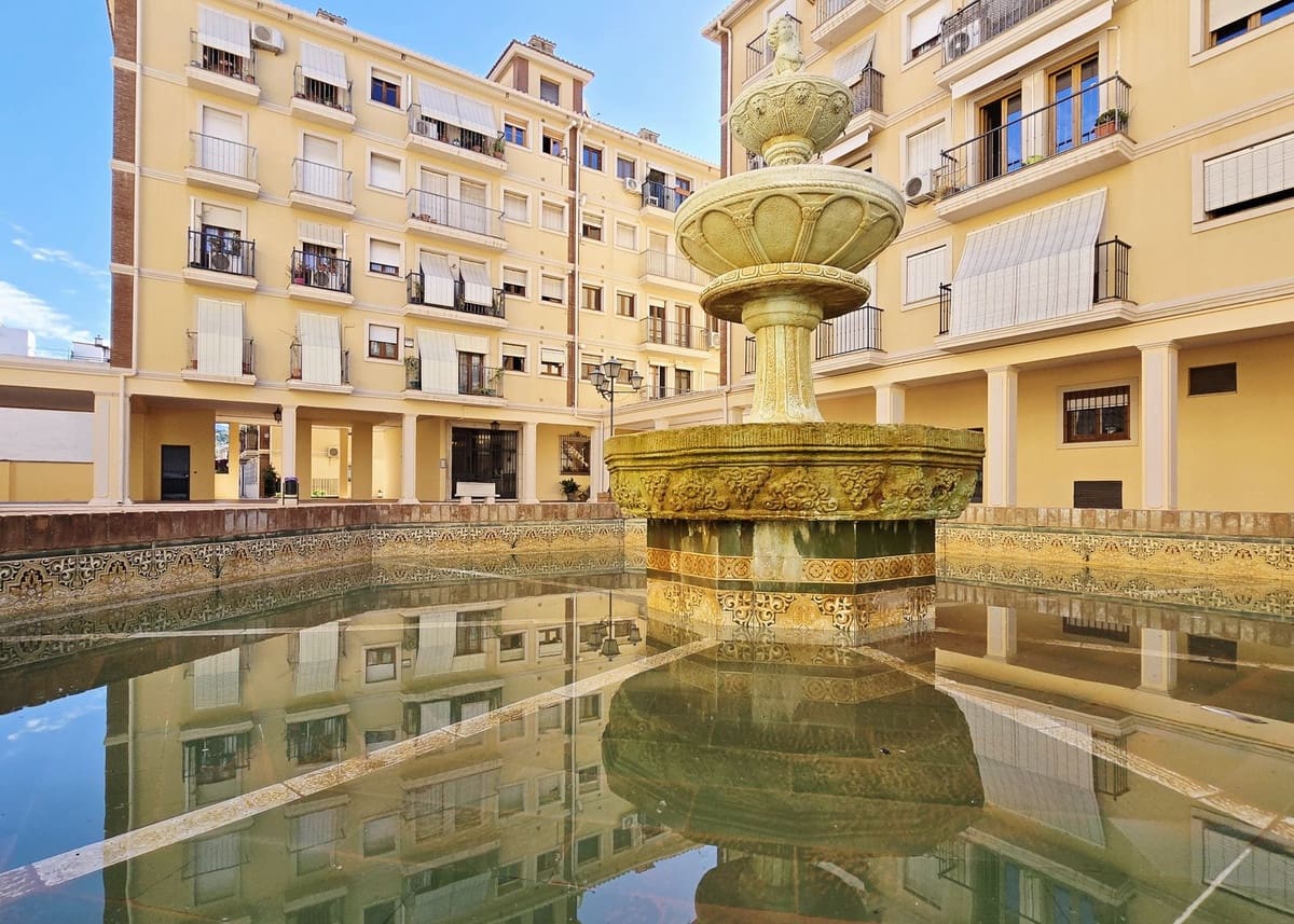 Apartamento de 3 habitaciones en Málaga ciudad en venta con garaje - 649.900 € (Ref: 10133947)