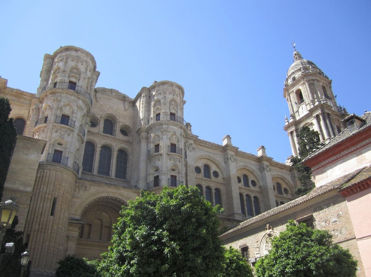 Apartamento de 3 habitaciones en Málaga ciudad en venta con garaje - 649.900 € (Ref: 10133947)
