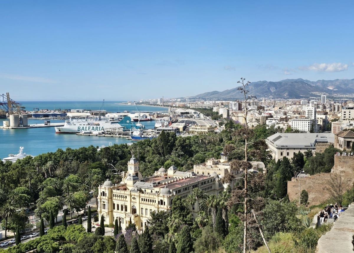 Apartamento de 3 habitaciones en Málaga ciudad en venta con garaje - 649.900 € (Ref: 10133947)