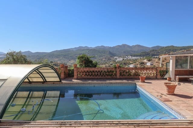 3 Zimmer Villa zu verkaufen in Guaro mit Pool Garage - 550.000 € (Ref: 10133959)