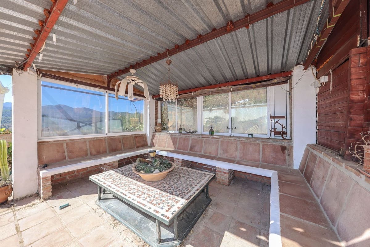 3 Zimmer Villa zu verkaufen in Guaro mit Pool Garage - 550.000 € (Ref: 10133959)