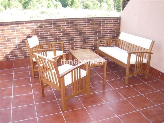 2 sovrum Lägenhet till salu i Doña Julia Golf, Casares med pool garage - 260 000 € (Ref: 10133965)