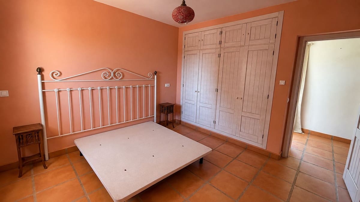 4 soveværelse Finca/Landehus til salg i Mijas med swimmingpool - € 2.375.000 (Ref: 10133966)
