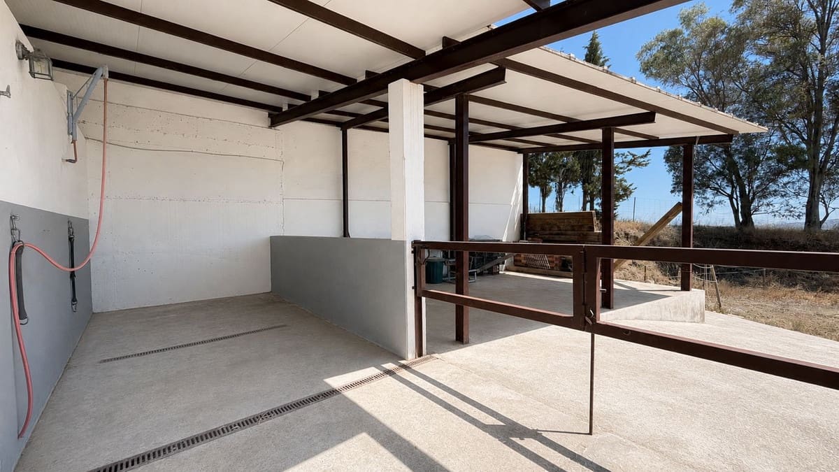 4 soveværelse Finca/Landehus til salg i Mijas med swimmingpool - € 2.375.000 (Ref: 10133966)