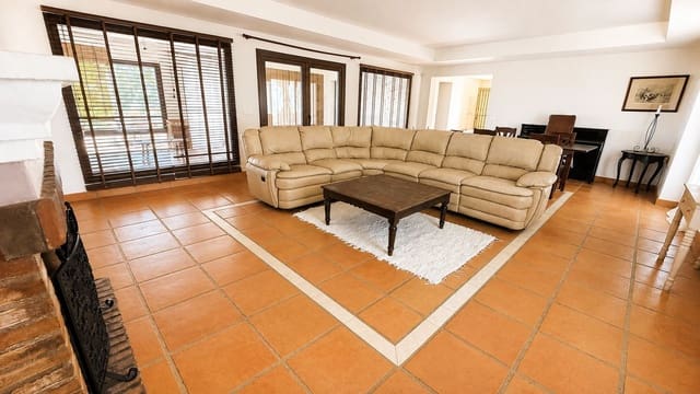 4 soveværelse Finca/Landehus til salg i Valtocado - La Alquería - La Atalaya, Mijas med swimmingpool - € 2.375.000 (Ref: 10133966)