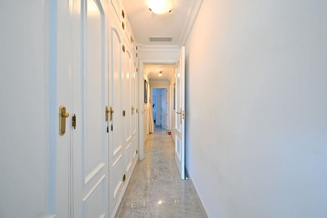 3 quarto Apartamento para venda em Alhaurín el Grande com piscina garagem - 530 000 € (Ref: 10134005)