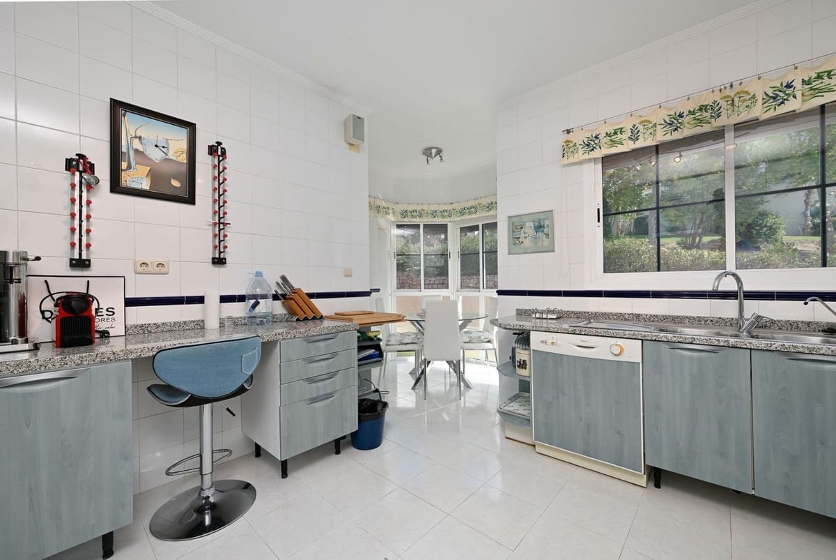 3 Zimmer Apartment zu verkaufen in Alhaurin el Grande mit Pool Garage - 530.000 € (Ref: 10134005)