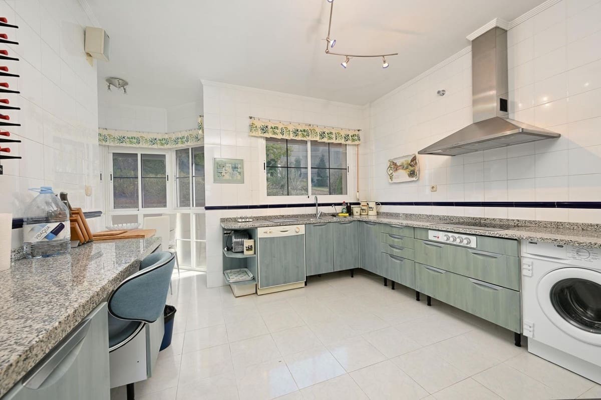 3 Zimmer Apartment zu verkaufen in Alhaurin el Grande mit Pool Garage - 530.000 € (Ref: 10134005)