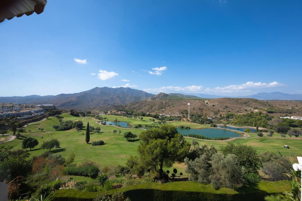 3 Zimmer Apartment zu verkaufen in Alhaurin el Grande mit Pool Garage - 530.000 € (Ref: 10134005)