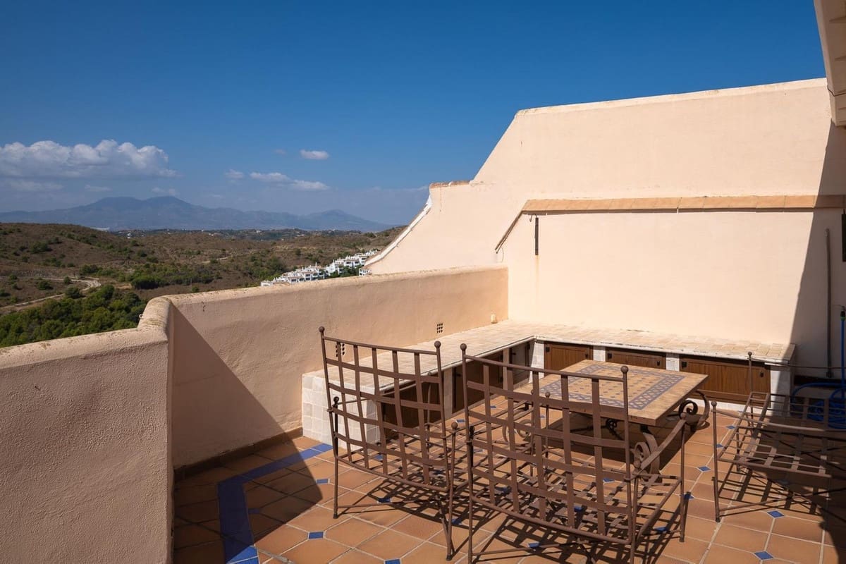 3 Zimmer Apartment zu verkaufen in Alhaurin el Grande mit Pool Garage - 530.000 € (Ref: 10134005)