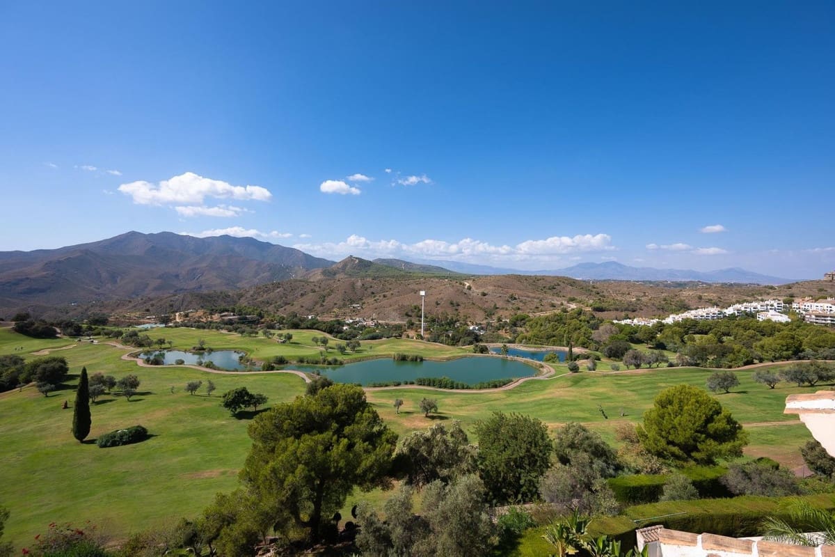 3 Zimmer Apartment zu verkaufen in Alhaurin el Grande mit Pool Garage - 530.000 € (Ref: 10134005)