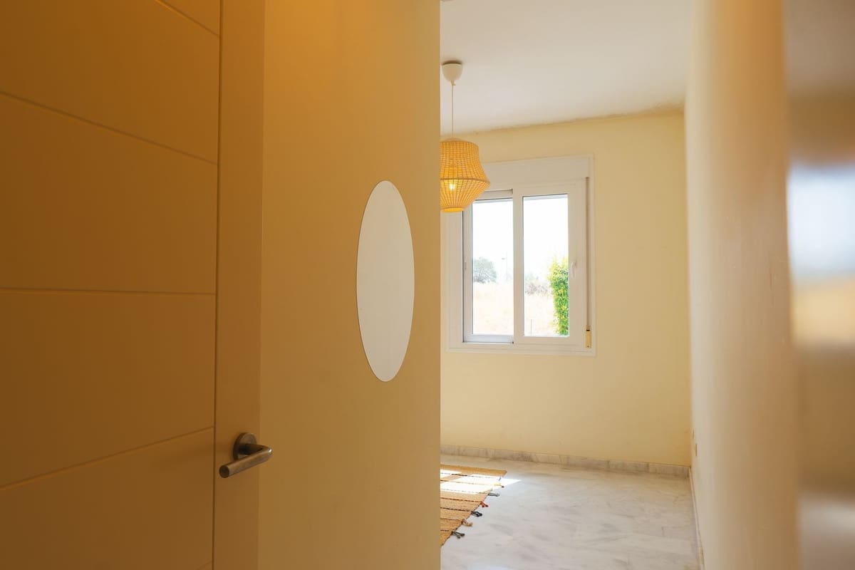 2 quarto Apartamento para venda em Estepona com piscina - 269 000 € (Ref: 10134012)