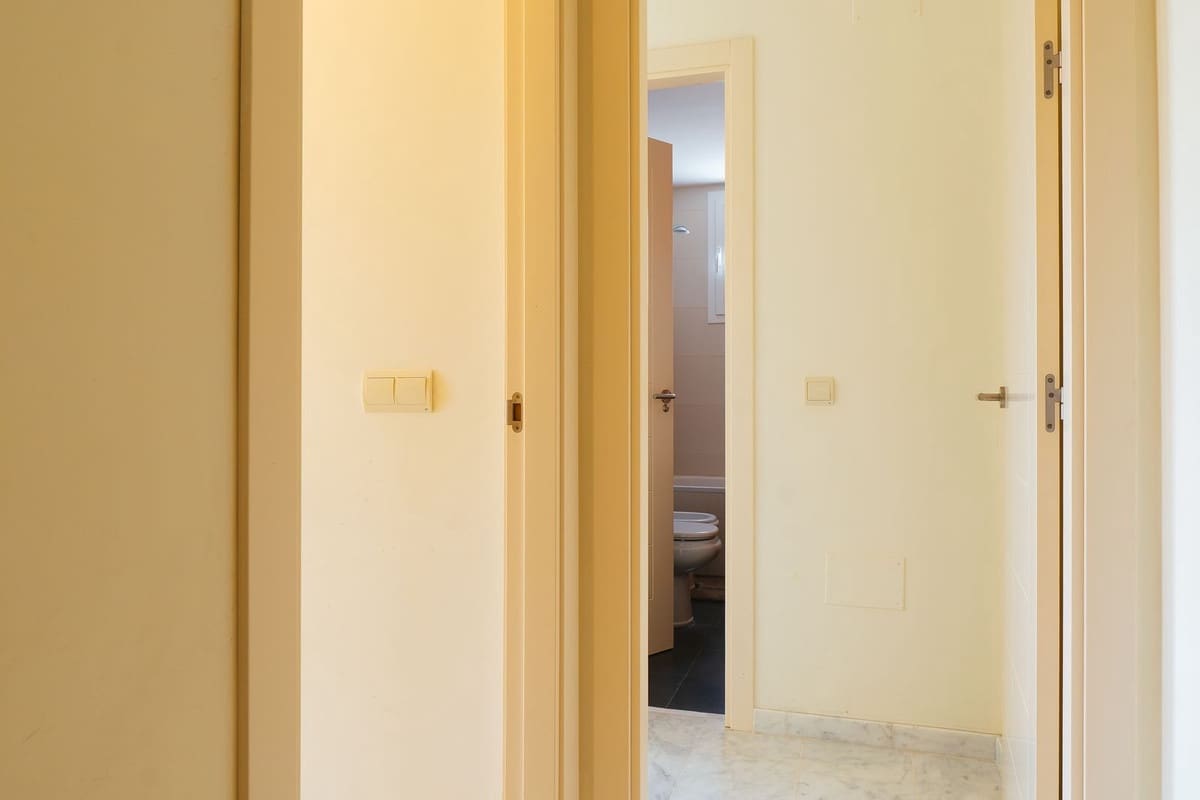 2 quarto Apartamento para venda em Estepona com piscina - 269 000 € (Ref: 10134012)