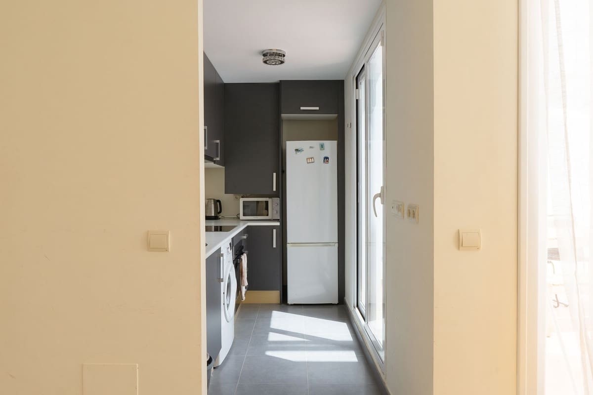 2 quarto Apartamento para venda em Estepona com piscina - 269 000 € (Ref: 10134012)