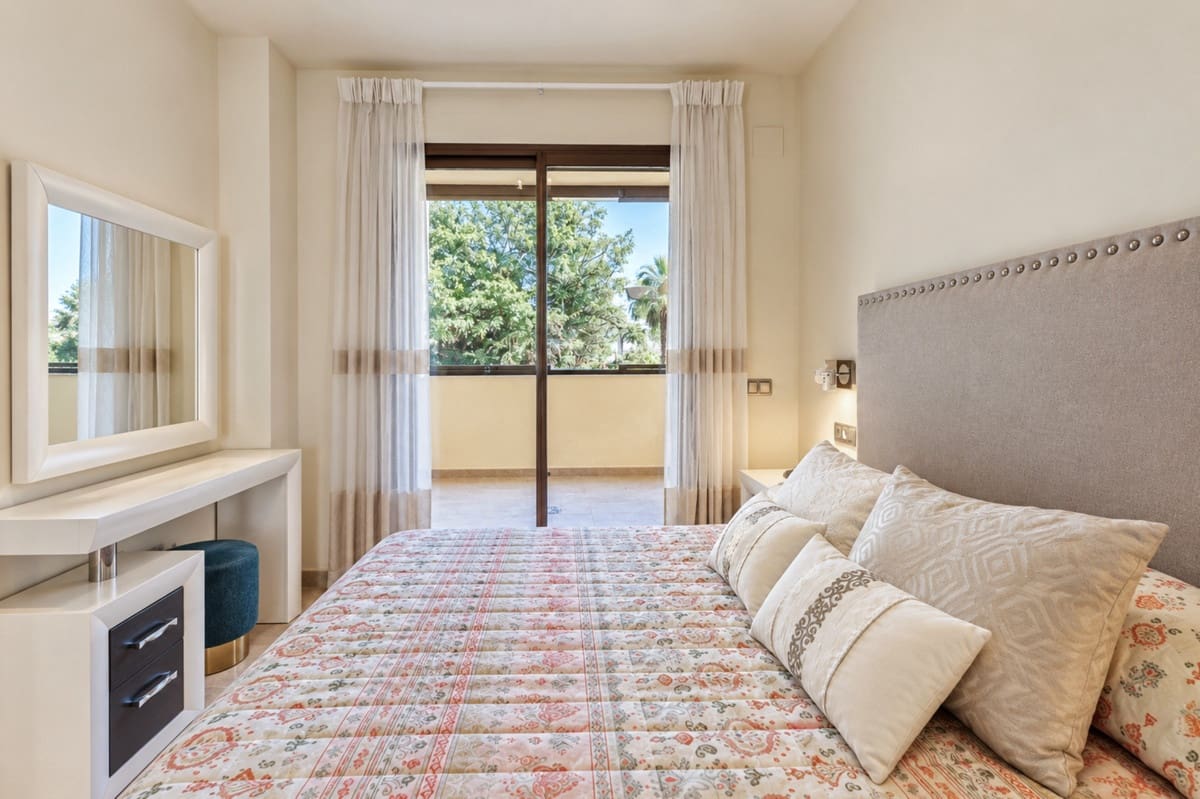 2 quarto Apartamento para venda em Marbella com piscina - 595 000 € (Ref: 10134020)