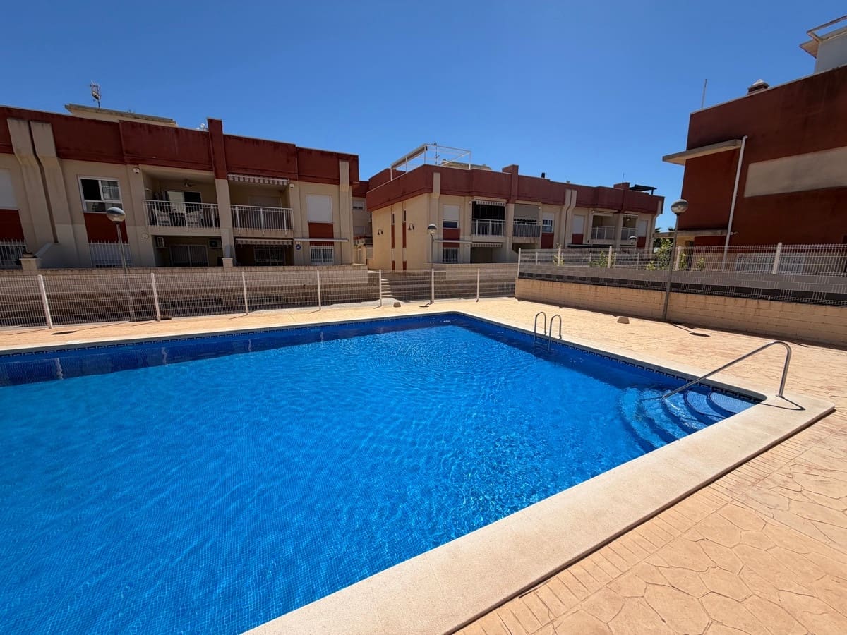 Apartamento de 2 habitaciones en Orihuela en venta - 199.995 € (Ref: 10134040)