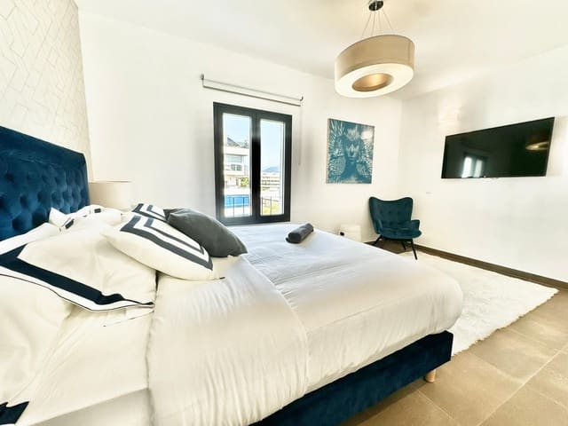 3 camera da letto Appartamento in vendita in Las Brisas, Marbella con garage - 1.395.000 € (Rif: 10134073)