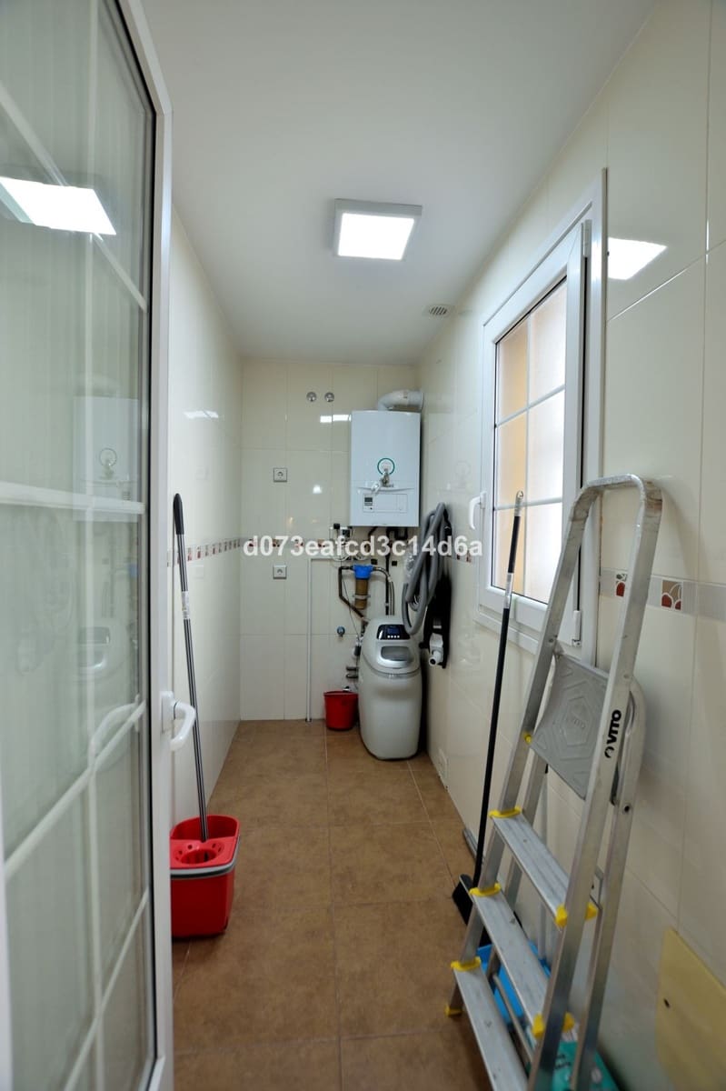 3 sypialnia Dom na sprzedaż w Ronda z basenem garażem - 270 000 € (Ref: 10134105)