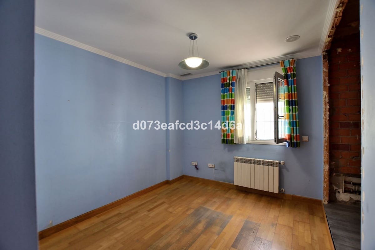 3 sypialnia Dom na sprzedaż w Ronda z basenem garażem - 270 000 € (Ref: 10134105)