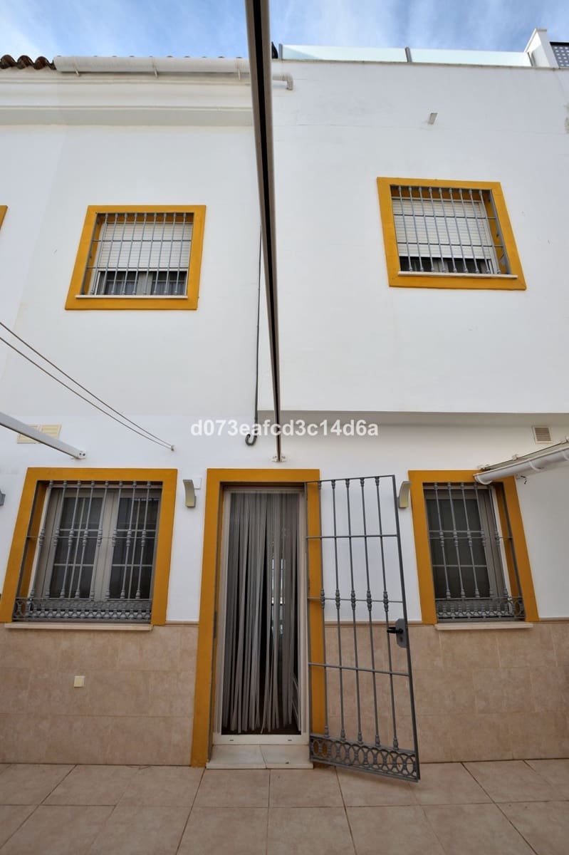 3 sypialnia Dom na sprzedaż w Ronda z basenem garażem - 270 000 € (Ref: 10134105)