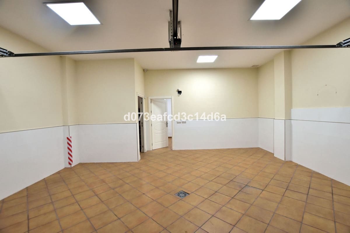 3 sypialnia Dom na sprzedaż w Ronda z basenem garażem - 270 000 € (Ref: 10134105)