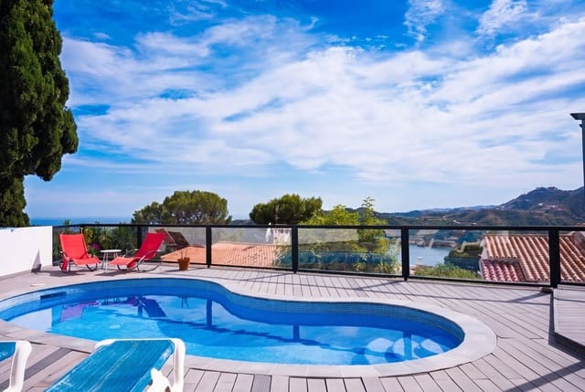 4 soveværelse Villa til salg i Istán med swimmingpool garage - € 890.000 (Ref: 10134300)