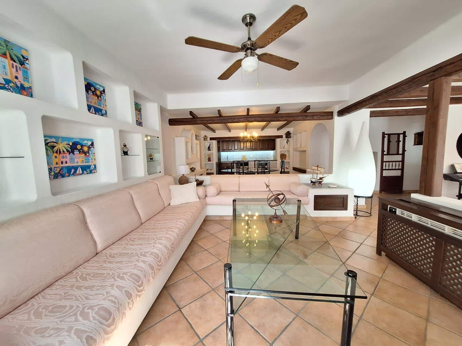 2 soverom Leilighet til salgs i Torrevieja med garasje - € 495 000 (Ref: 10134301)