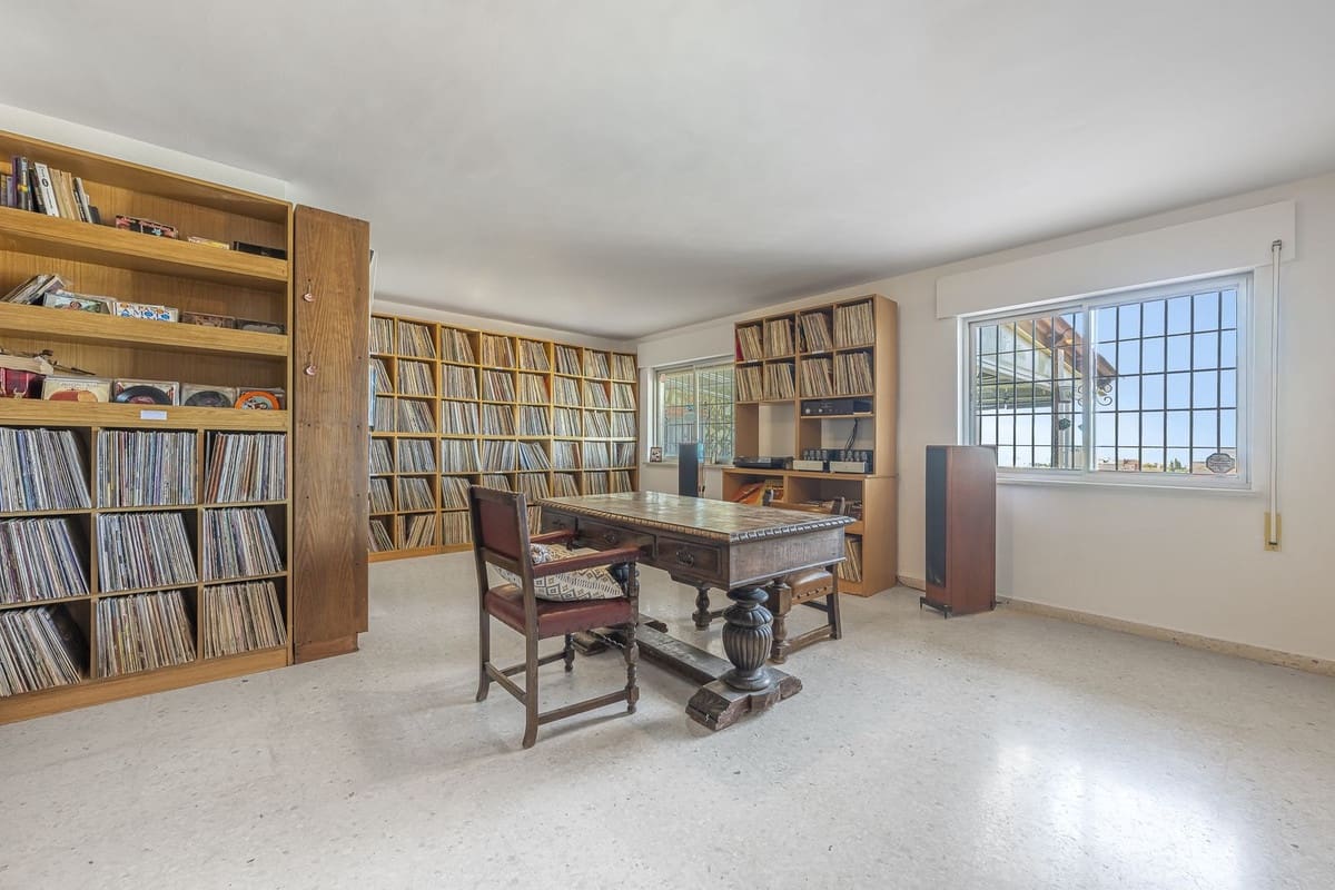 3 chambre Villa/Maison à vendre à Fuengirola avec piscine garage - 995 000 € (Ref: 10134319)